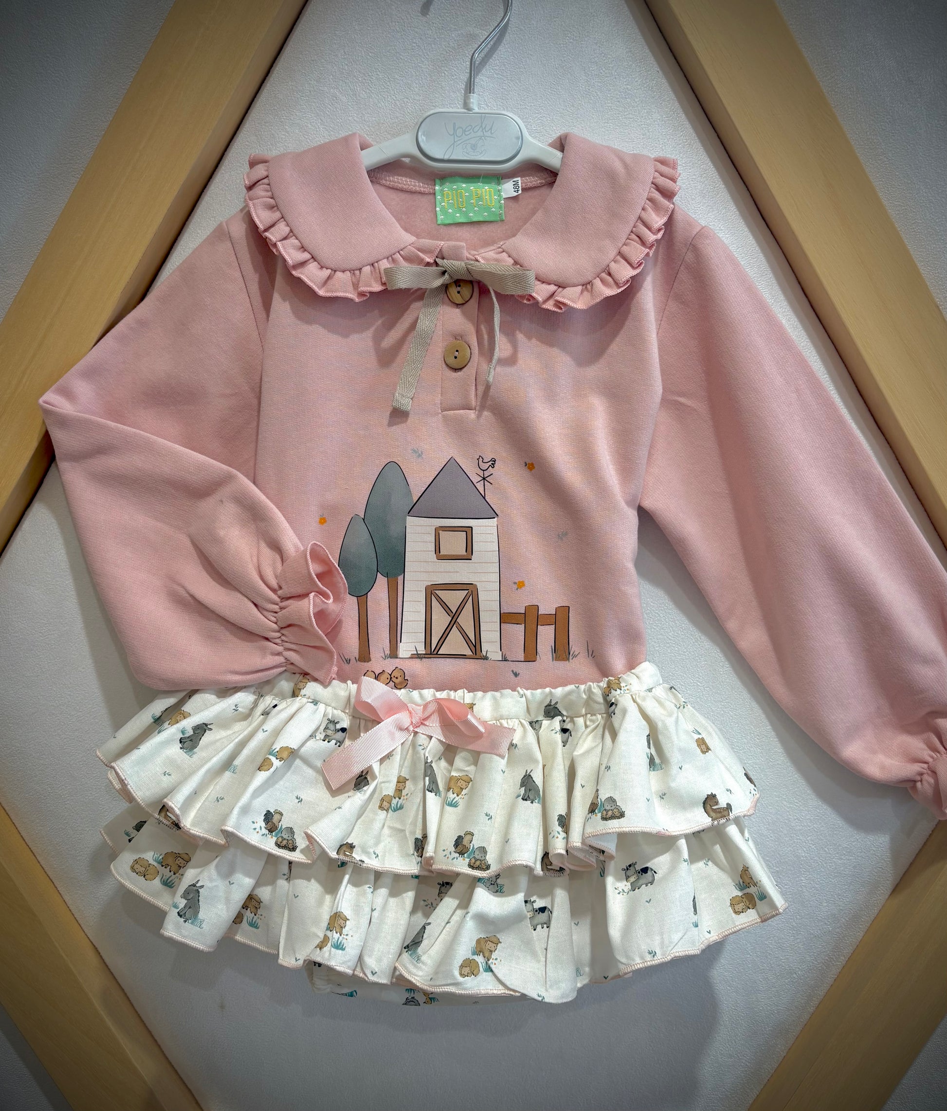 CONJUNTO NIÑA GRANJA