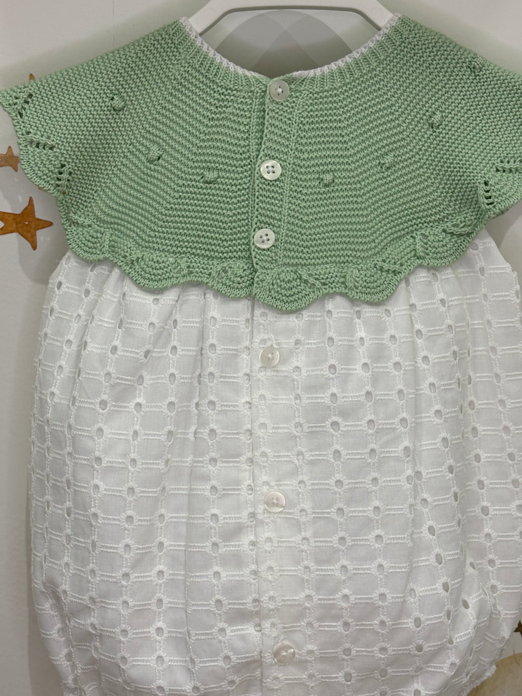 Pelele combinado en verde pera