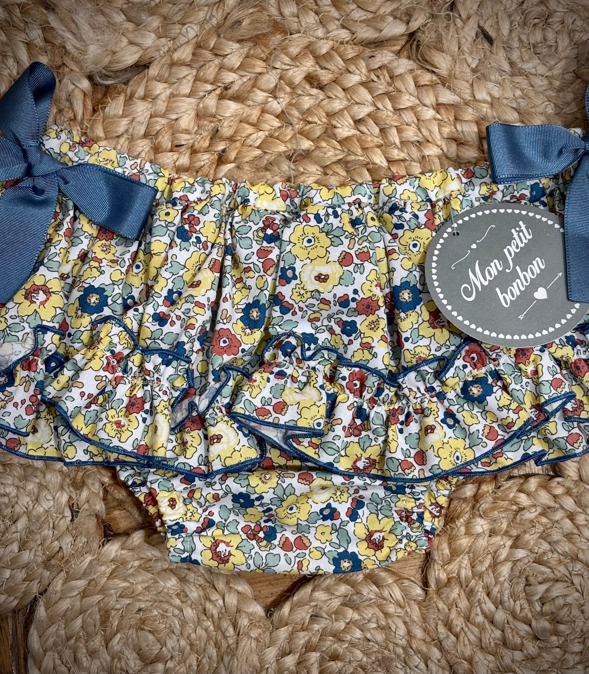 Braguita falda volante liberty