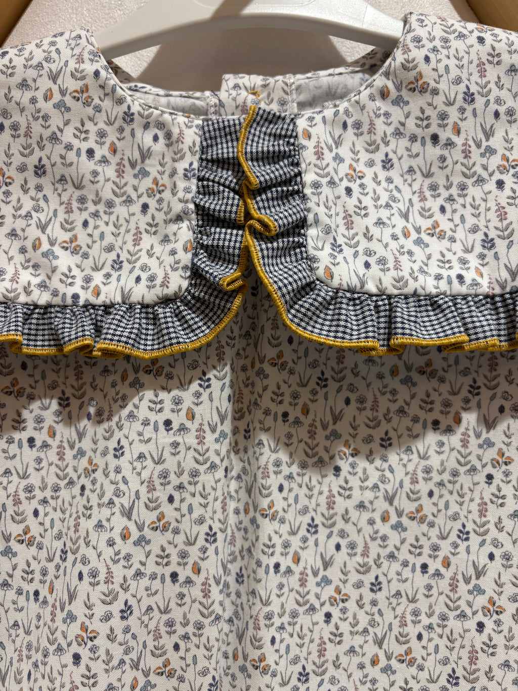 conjunto vichy La Peppa niña