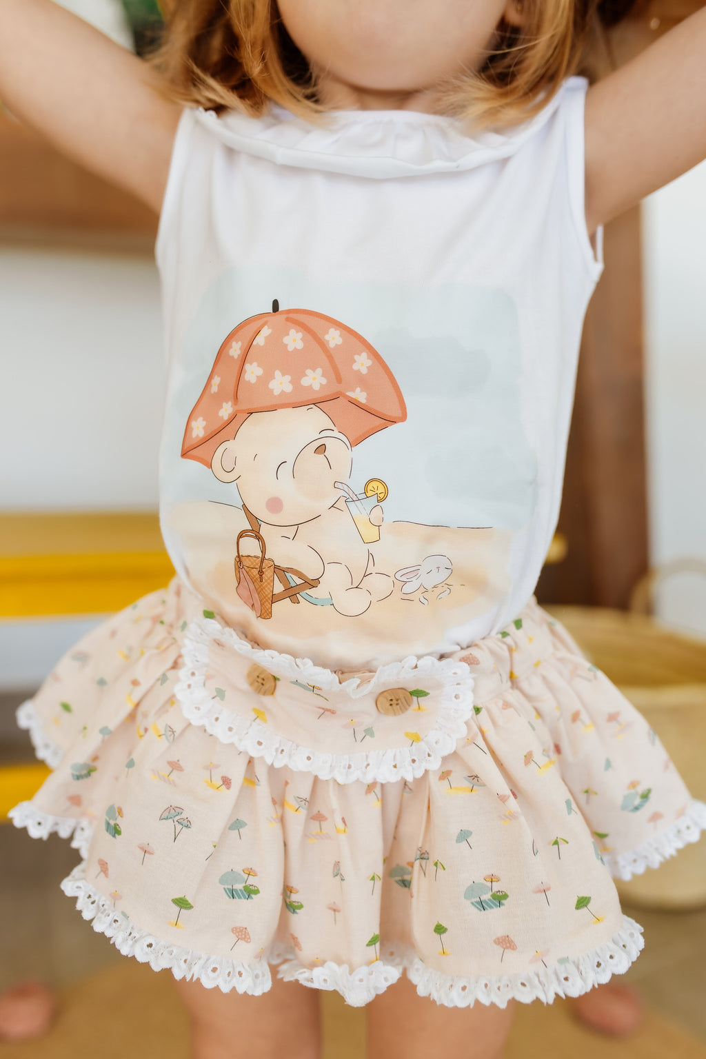 CAMISETA Y FALDITA PLAYA NIÑA