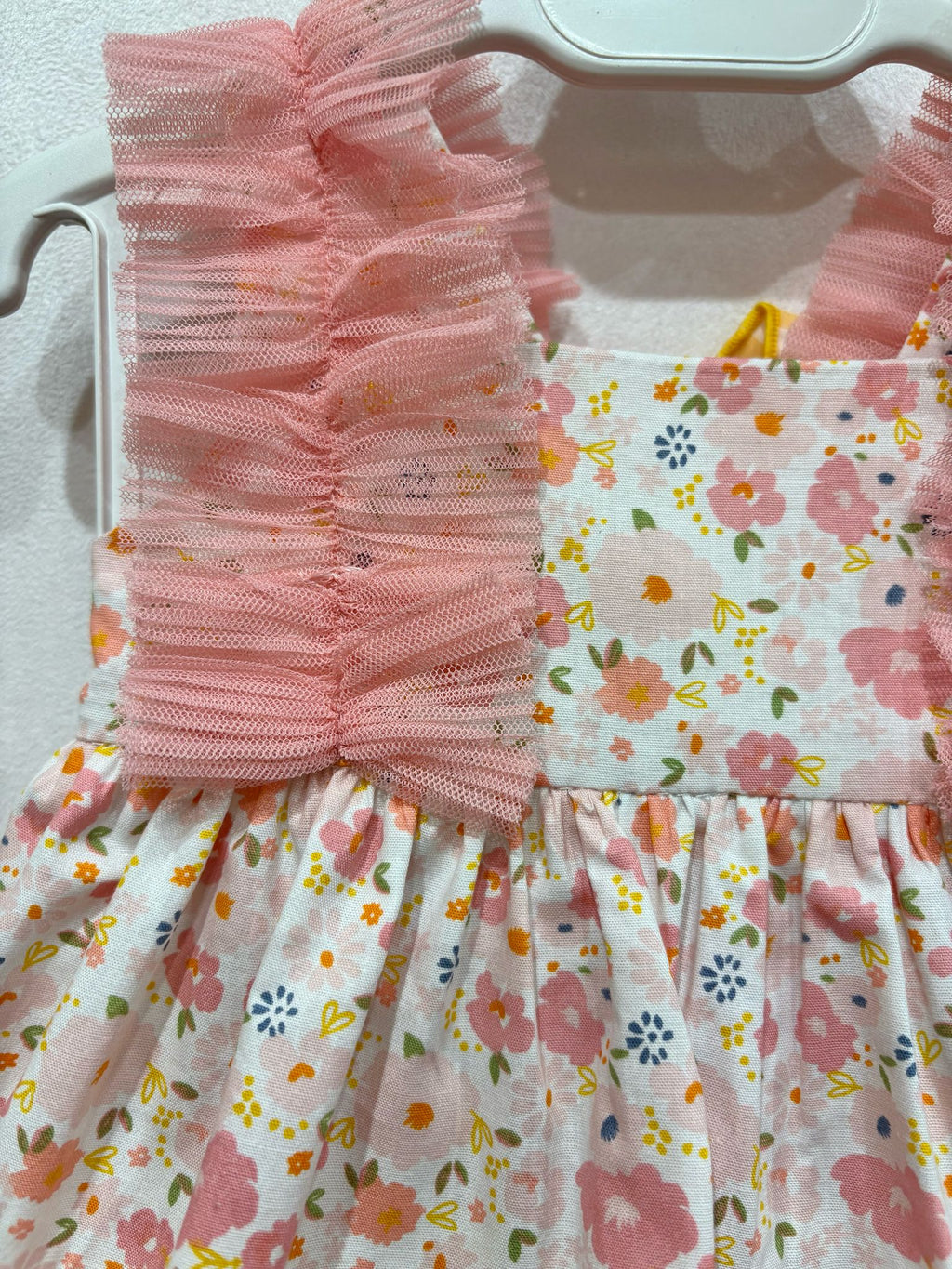 JESUSITO LIBERTY ROSA CON VICHY AMARILLO